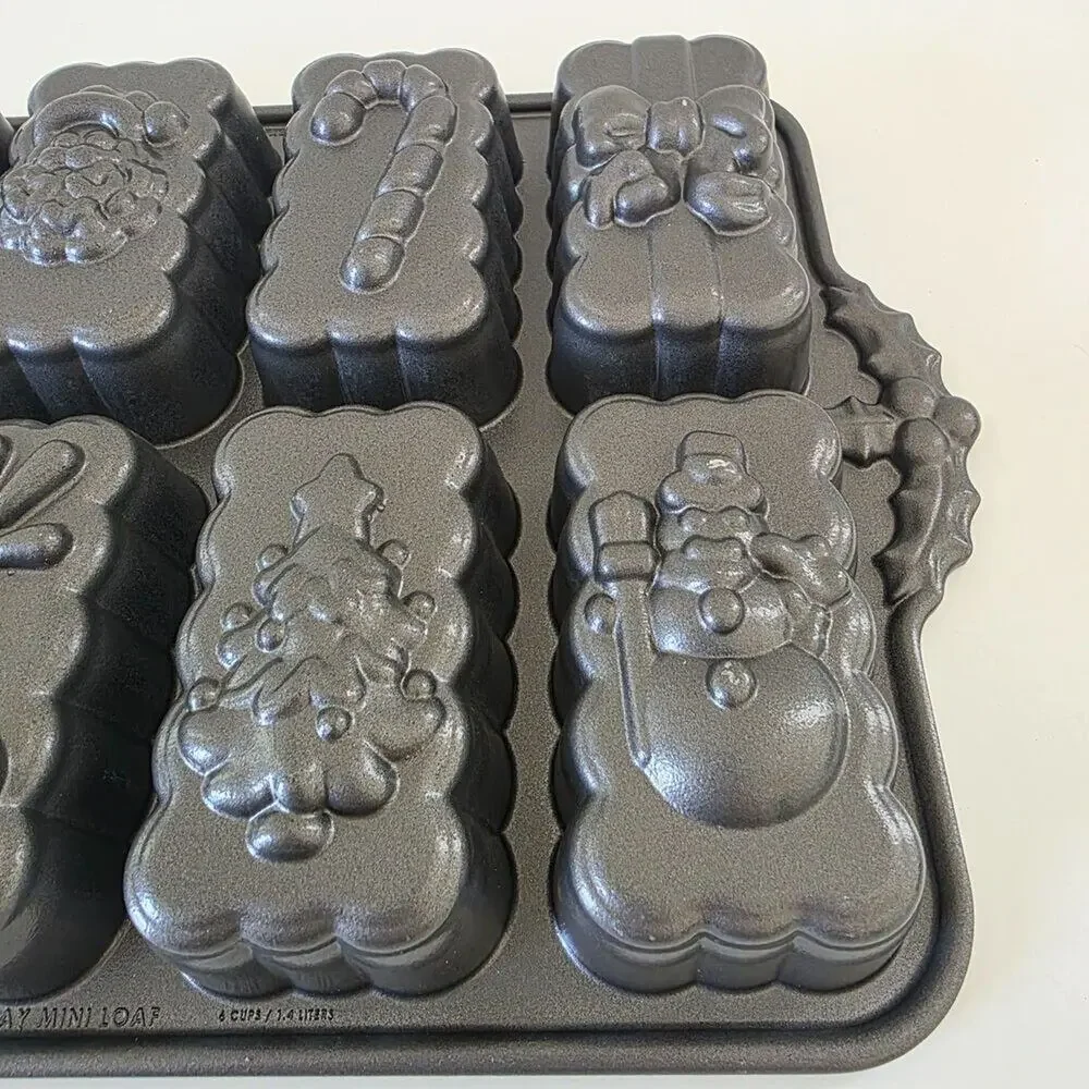 Nordic Ware Holiday Bakeware Pan Nonstick Christmas Mini Loaf Mold USA